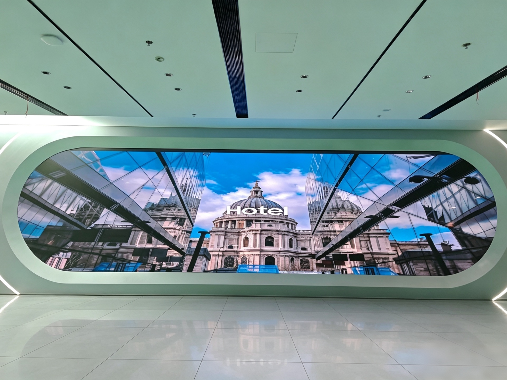 株洲工业大厦展厅高清无波纹 LED 展示项目